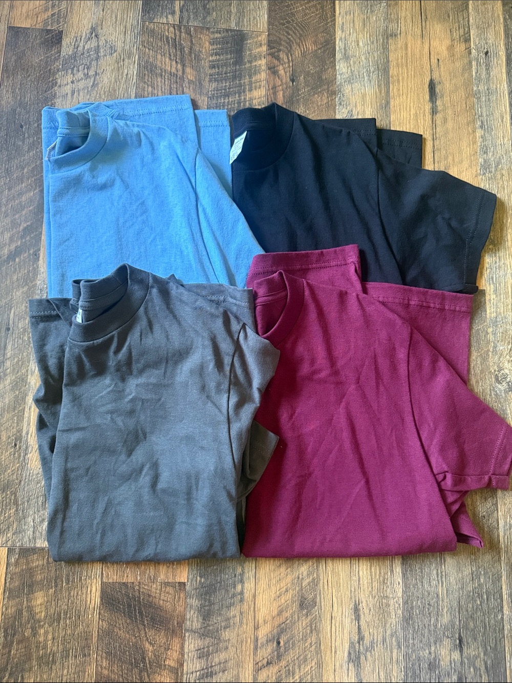 Shaka Wear Active set of 5 tee shirts